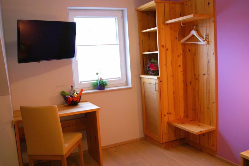 Taferne In Koestendorf - Ferienwohnung Monteurzimmer Ноймаркт-ам-Валлерзе Екстер'єр фото